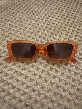 Transparent Amber Rectangle Sunglasses